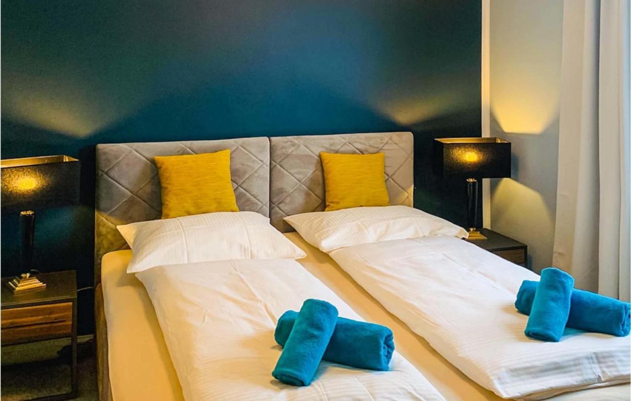 Beautiful Apartment In Mettmann With Wifi Buitenkant foto